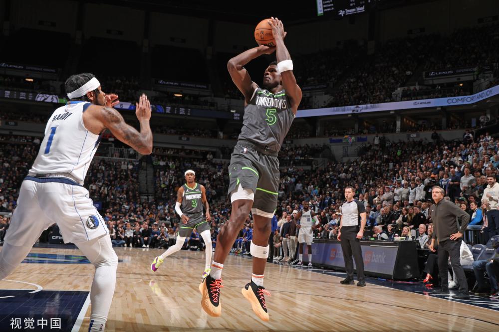 售球员的同 售球员的同