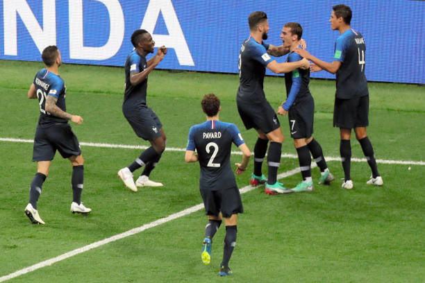 夺冠道路上 夺冠道路上