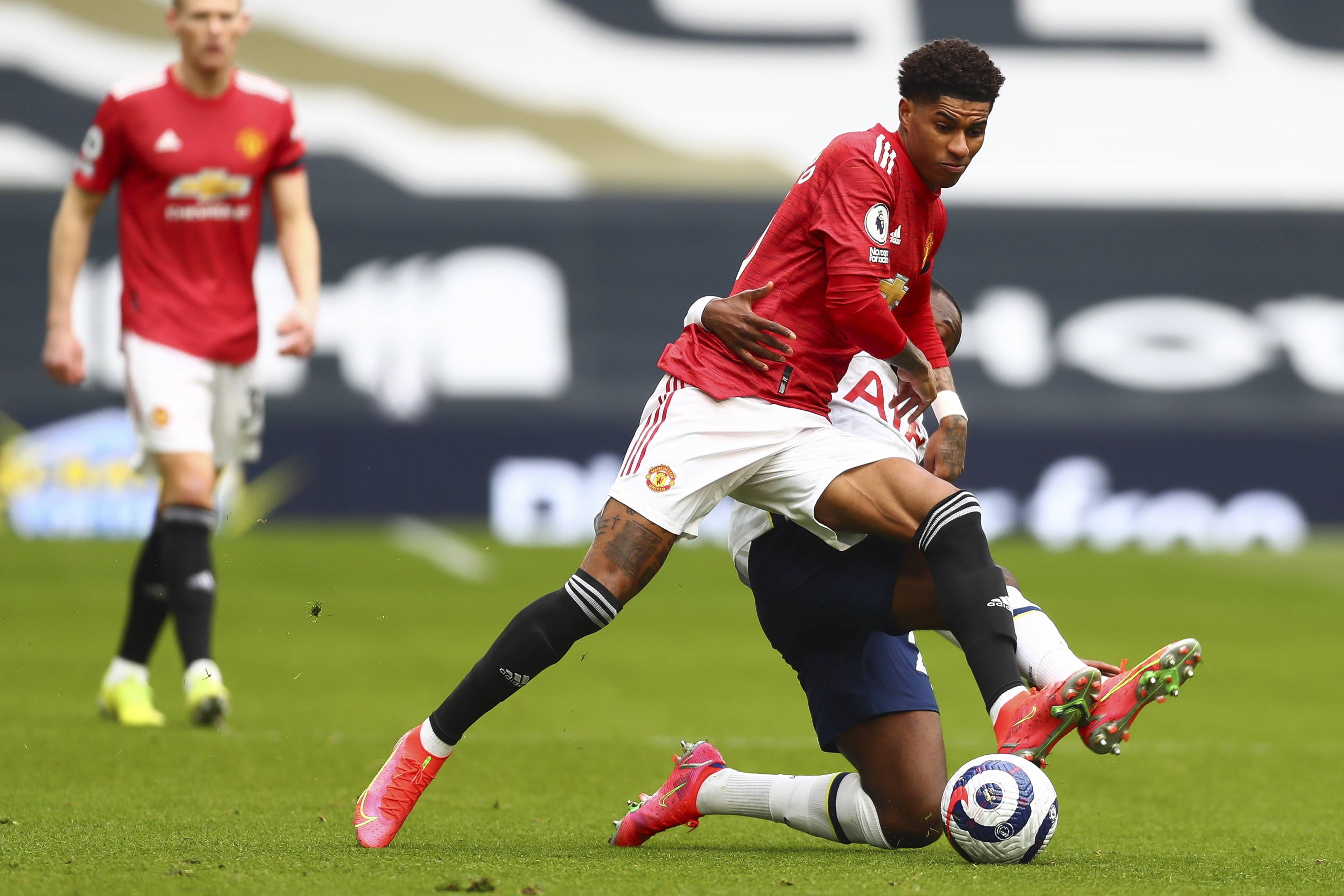 不仅是关于 不仅是关于